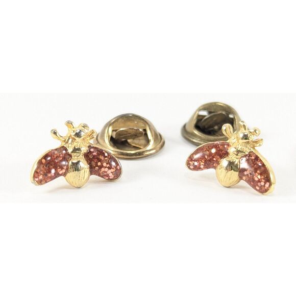 Red Wing Flies Scatter Pins Set of 2 - Picture 2 of 3